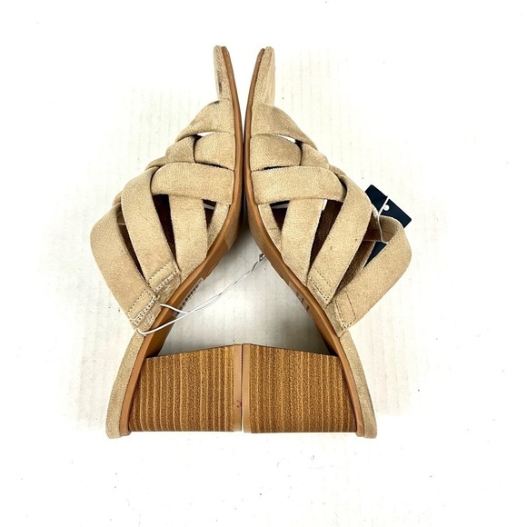 NWT - Universal Thread Andy Mule Heels - Size 11 - Picture 6 of 11